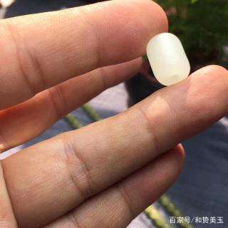 和田玉籽料手镯套装藏品级