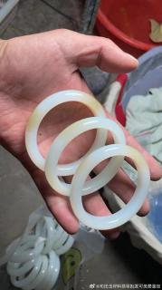 和田玉手镯新品